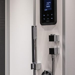 Suite à 2 Chambres à Coucher